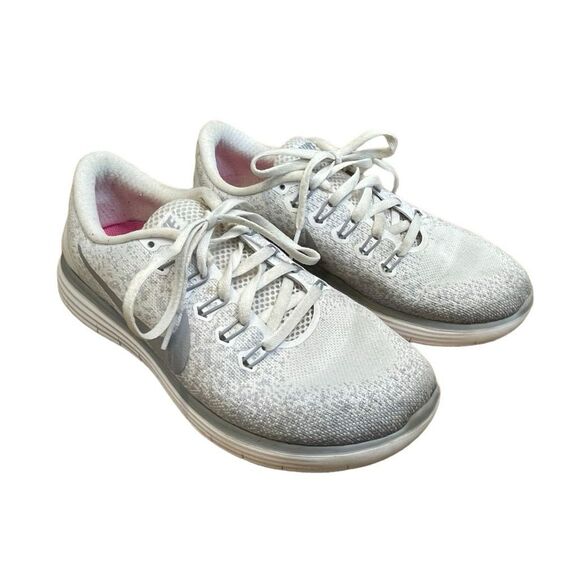 Nike Athletic‎ 'Free RN Distance Runners Sneakers Gray White Shoes Lightweight - Picture 1 of 11